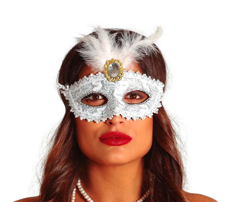 WHITE MASK WITH FEATHERS