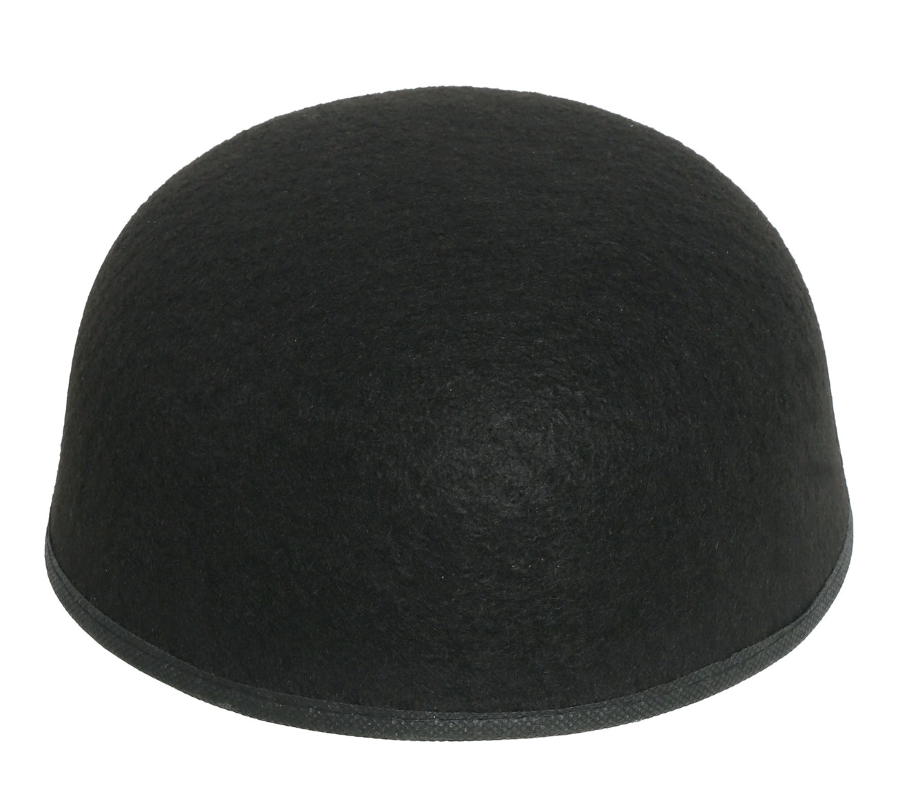 DECORATED BLACK FELT CAP