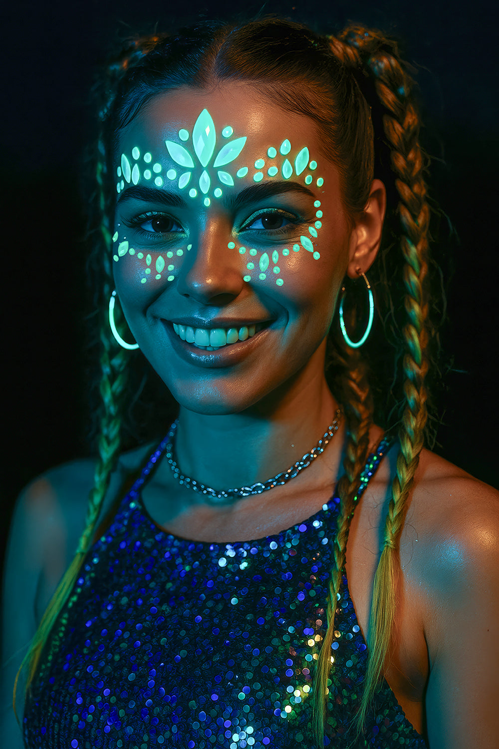 GLOW IN THE DARK FACE JEWELLERY 1