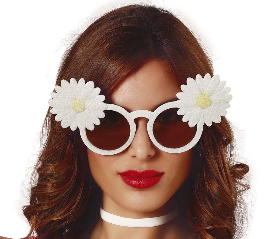WHITE GLASSES WITH DAISIES