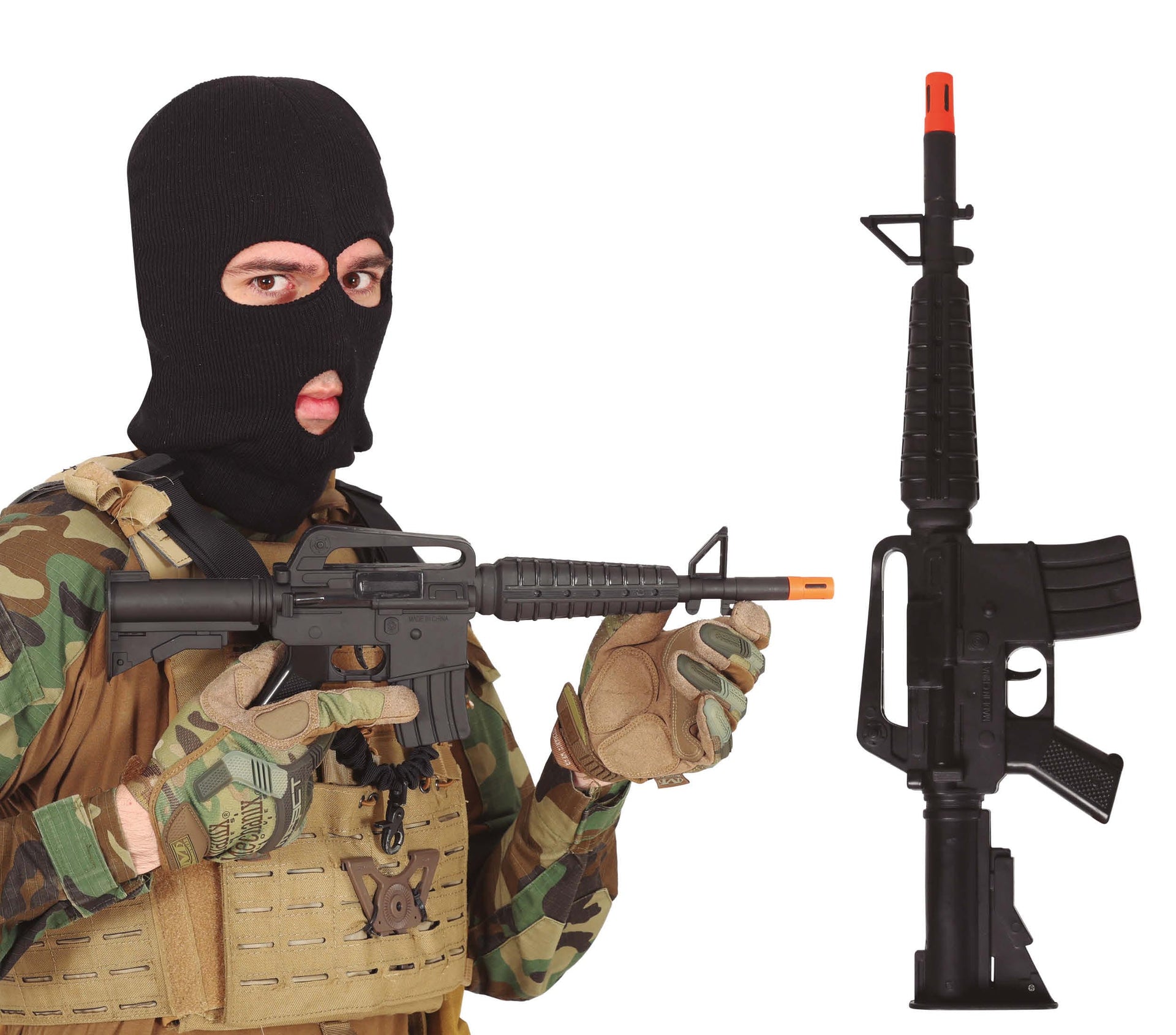 M-16 SUBMACHINE GUN 52 CM