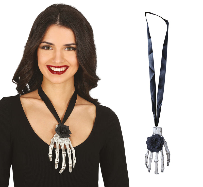 SKELETON HAND NECKLACE
