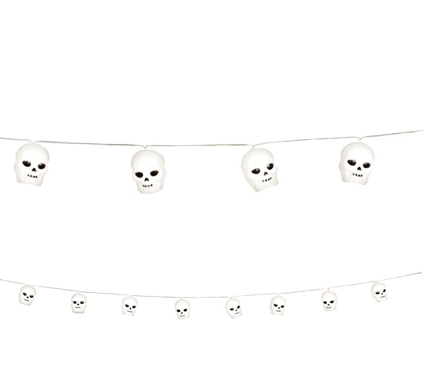 LIGHT GARLAND 12 SKULLS 220 CM