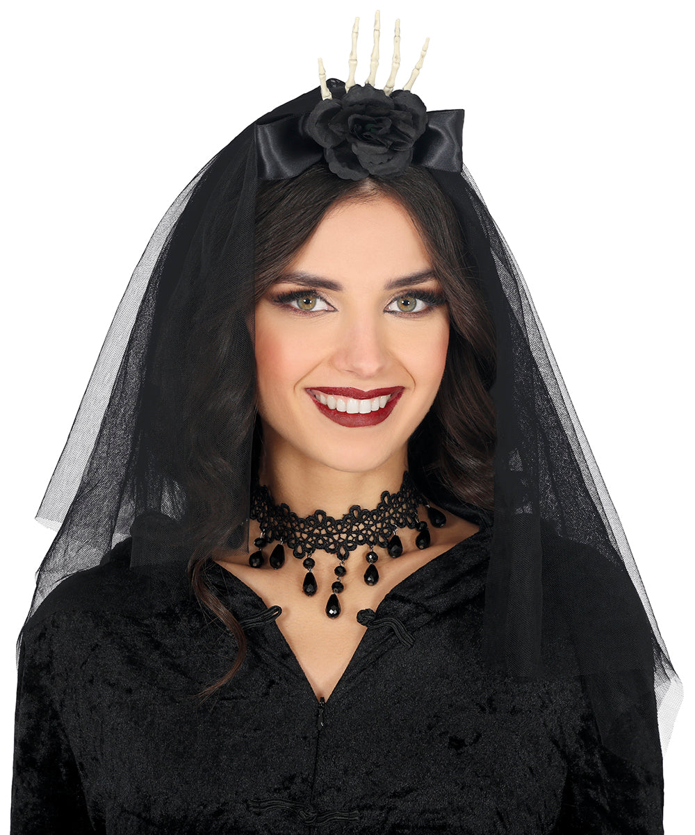 HEADBAND WITH HAND VEIL AND BLACK FLOWER