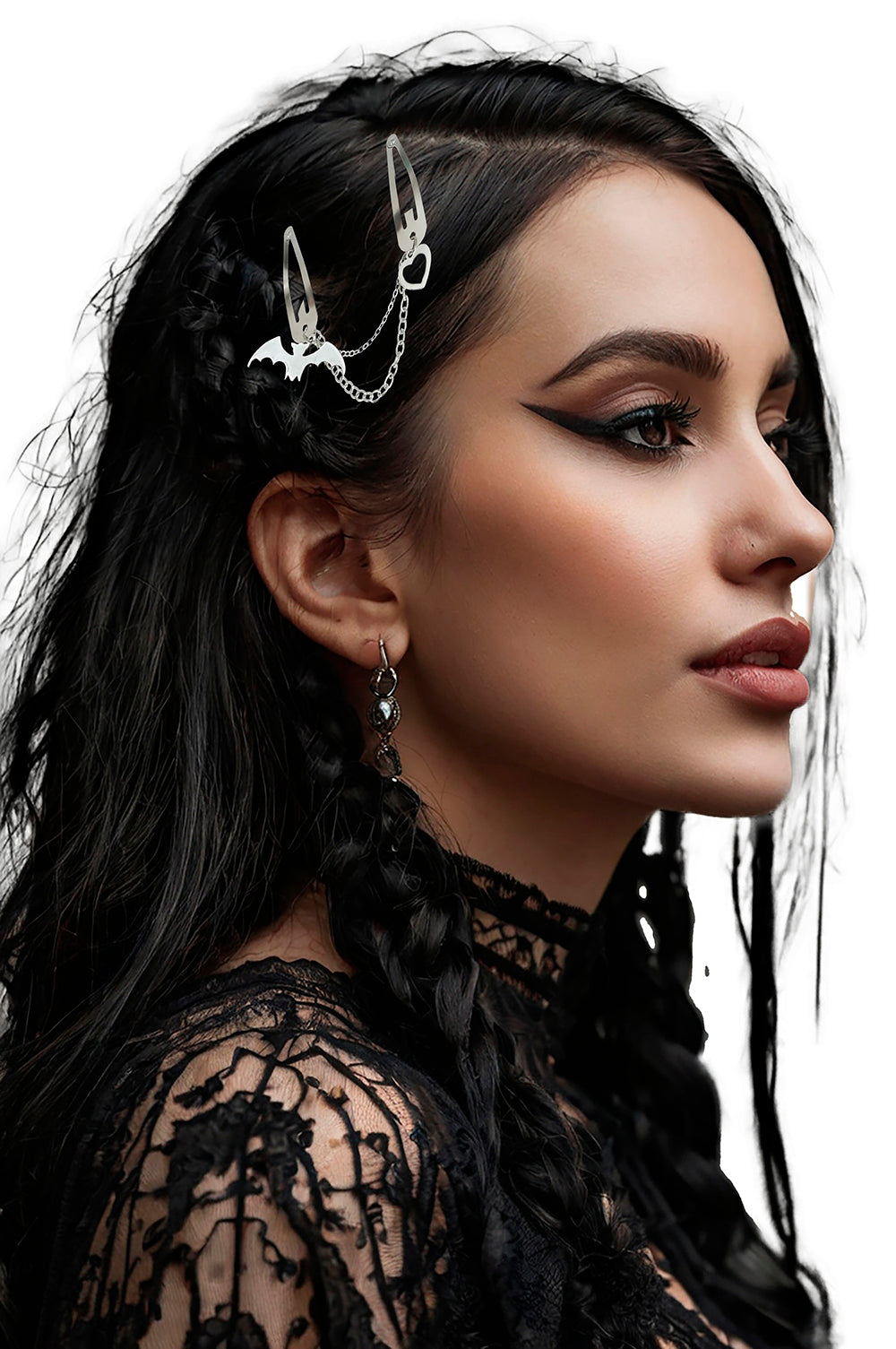 2 HAIR CLIPS WITH CHAIN, SKELETON