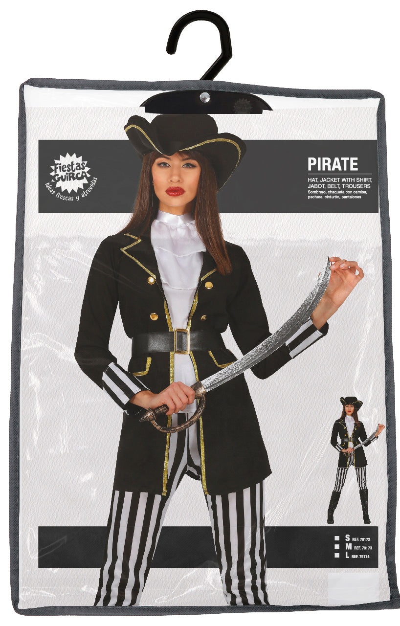 WOMAN PIRATE