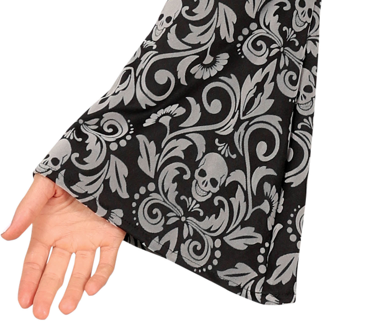 BLACK HOODED WITCH 42 – 44 (L)
