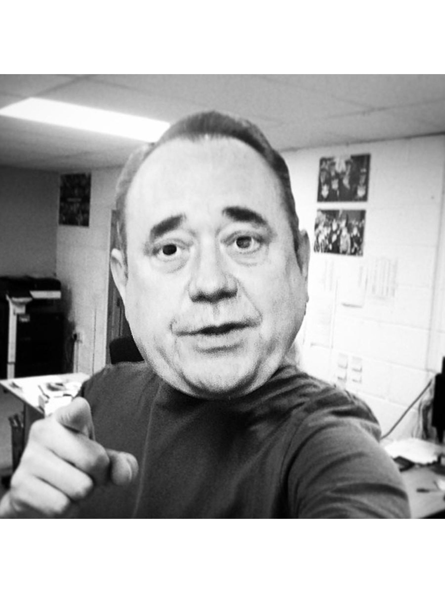 ALEX SALMOND FACE MASK